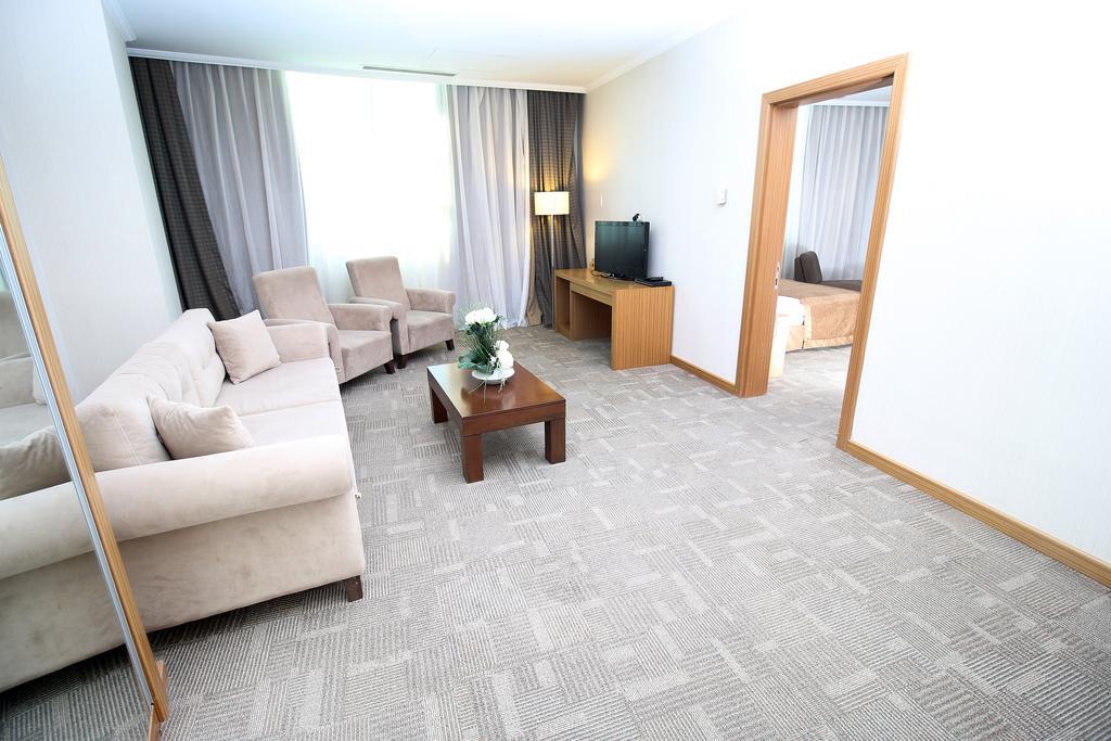 Boss Hotel Sincan Zewnętrze zdjęcie